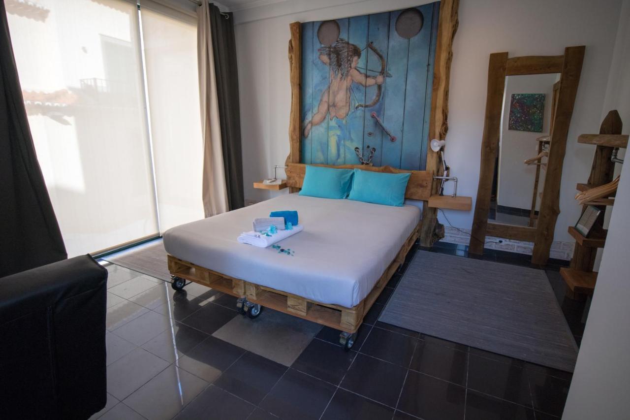 Modern & Recycled Guest House Машику Екстериор снимка