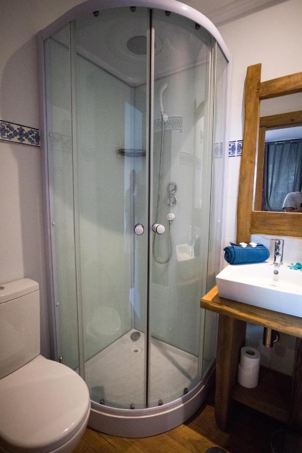 Modern & Recycled Guest House Машику Екстериор снимка