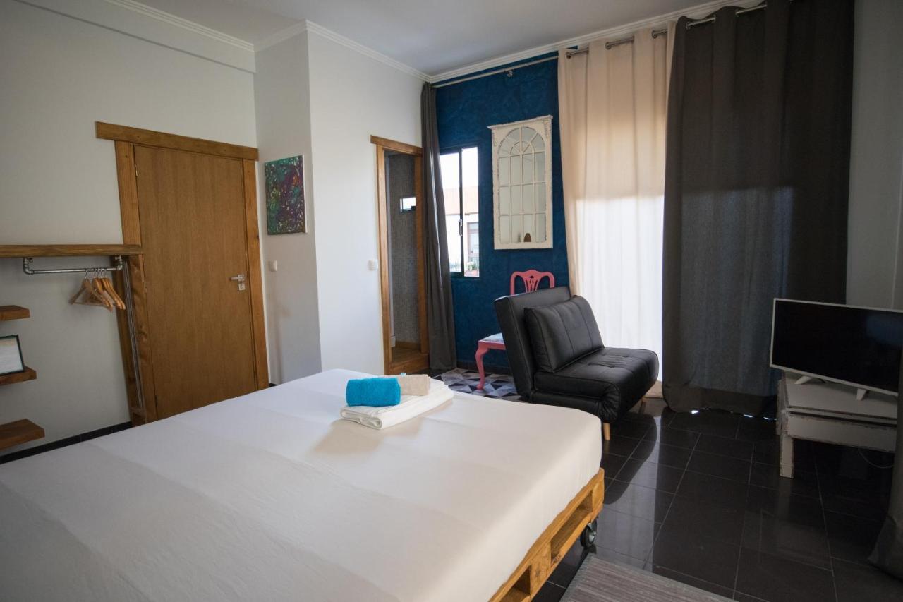 Modern & Recycled Guest House Машику Екстериор снимка