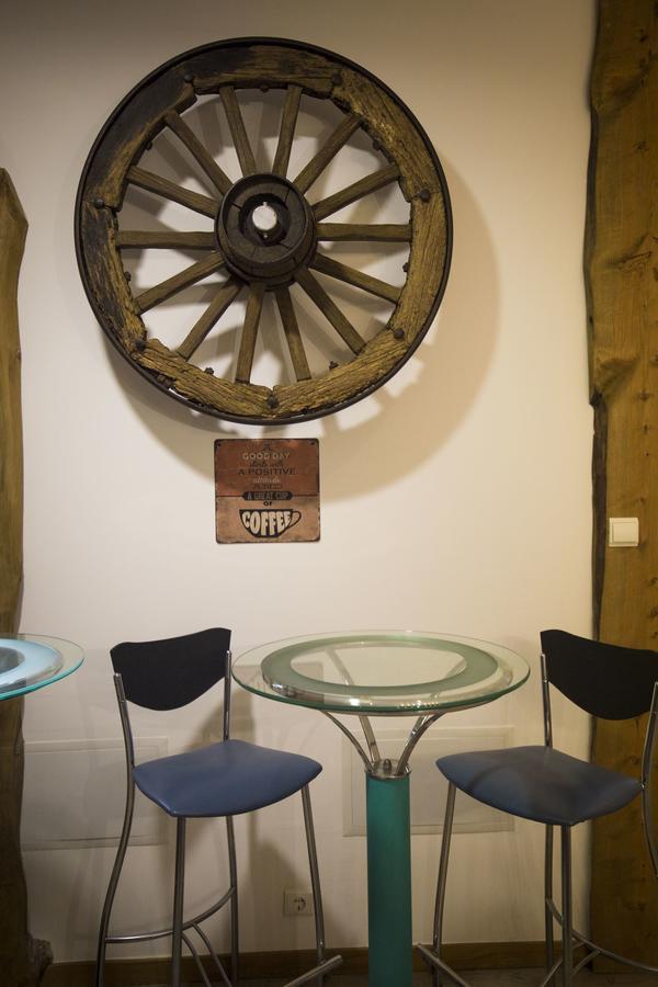 Modern & Recycled Guest House Машику Екстериор снимка