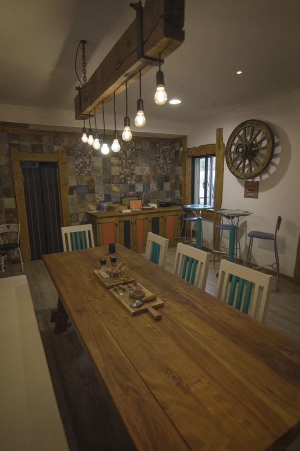Modern & Recycled Guest House Машику Екстериор снимка