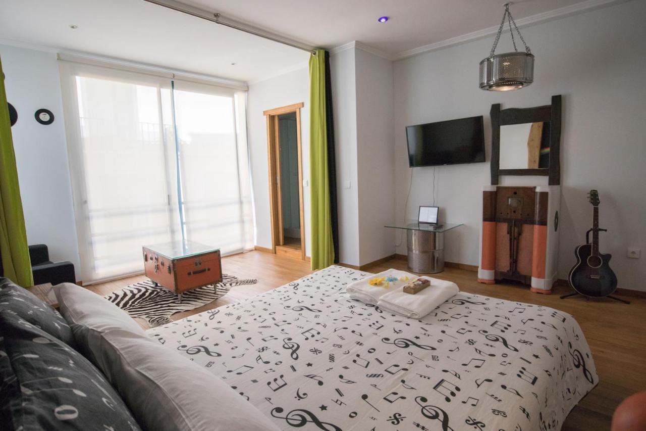Modern & Recycled Guest House Машику Екстериор снимка